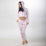 Pijama-rosada-capucha-2